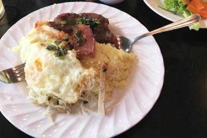 Quán Ăn Cơm Tấm Cô Út