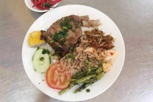 Quán Ăn Cơm Tấm & Hủ Tiếu