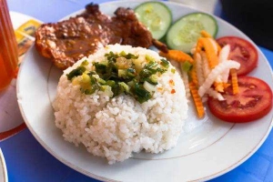 Quán Ăn Cơm Tấm Quỳnh Hương - Ấp Bắc