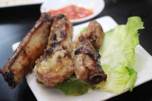 Quán Ăn Đào Hoa Đảo - Sườn Cây Nướng