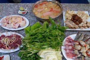 Quán Ăn Đầu Bò - Lẩu & Nuớng Đá Núi Lửa