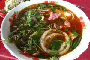 Quán Ăn Định Lùn Quán - Bún Bò