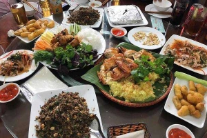 Quán Ăn Đông Nam - Đặc Sản Các Món
