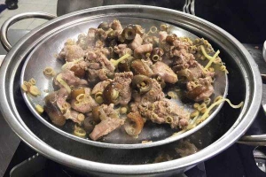 Quán Ăn Đức Dê - Đặc Sản Dê Núi, Gà Đồi