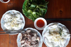 Quán Ăn Đức Thanh - Bánh Hỏi Thịt Heo