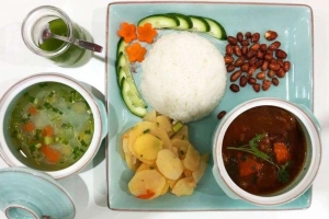 Quán Ăn EcoFood - Món Ngon Mỗi Ngày - Khu Ngoại Giao Đoàn