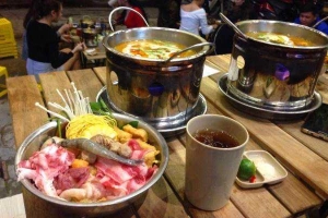 Quán Ăn Foodaholic - Lẩu 1 Người