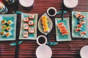 Quán Ăn Fuji Shushi - Món Ăn Hàn Nhật