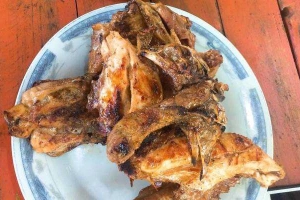 Quán Ăn Gà Chỉ Hữu Lai