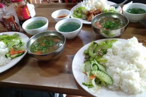 Quán Ăn Gia Đình - Green Bay Towers