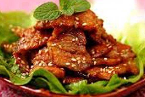 Quán Ăn Gió Hàm Luông - Làng Nướng