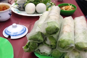 Quán Ăn Gỏi Cuốn, Hột Vịt Lộn & Hột Vịt Hầm Thuốc Bắc