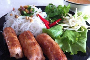 Quán Ăn Hải Nghị - Bún Chả