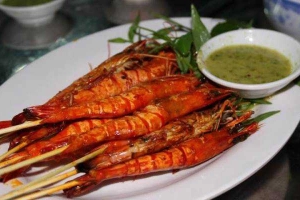 Quán Ăn Hải Sản Tươi Sống Tây Hồ - Tết Mậu Thân