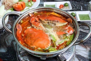 Quán Ăn Hải Sản Út Hằng
