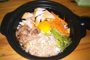 Quán Ăn Hàn Quốc 2 - Lẩu Kim Chi & Nướng