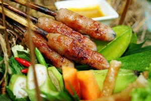 Quán Ăn Hạnh Quán - Nem Nướng