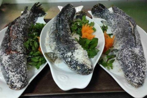 Quán Ăn Hoa Ban Restaurant - Ẩm Thực Vùng Miền