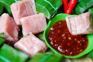 Quán Ăn Hoa Mai - Nem Chả Chợ Huyện