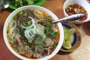 Quán Ăn Hoài Quán - Bún Bò Huế