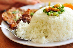 Quán Ăn Hồng Trúc - Đường 30 Tháng 4