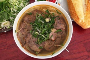 Quán Ăn Hợp Thu - Bún Bò Huế