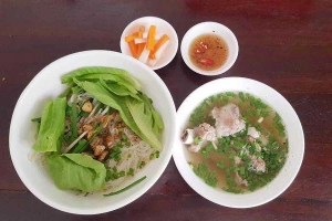 Quán Ăn Hủ Tiếu 44