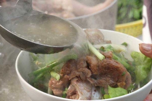 Quán Ăn Hủ Tiếu A Hòa - Lý Thường Kiệt