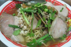 Quán Ăn Hủ Tiếu Bà Hai