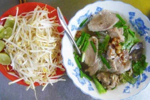 Quán Ăn Hủ Tiếu & Bánh Canh