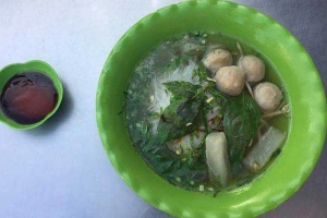 Quán Ăn Hủ Tiếu Bò Viên 13K