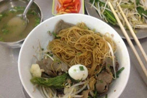 Quán Ăn Hủ Tiếu Chợ Trà Vinh