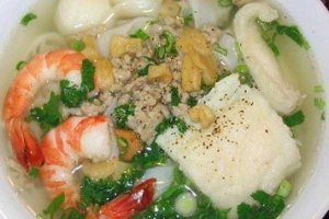 Quán Ăn Hủ Tiếu Chú Bảy - Nguyễn Huệ