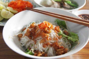 Quán Ăn Hủ Tiếu Chú Năm Hoà