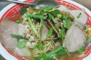 Quán Ăn Hủ Tiếu Tiến Dũng - Mậu Thân