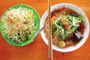 Quán Ăn Huế Quán - Bún Bò Huế