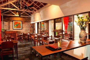 Quán Ăn Hum Vegetarian - Café & Restaurant