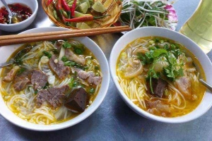 Quán Ăn Hưng Tài - Bún Bò Huế