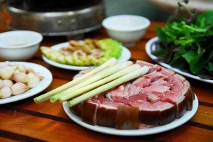 Quán Ăn Hương Sơn Quán - Dê 22 Món