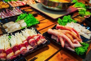 Quán Ăn Huynh Đệ - Lẩu & Nướng Không Khói