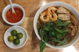 Quán Ăn Huỳnh Long - Bún Nước Lèo