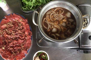 Quán Ăn Lẩu Bò 30