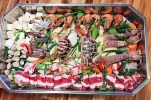 Quán Ăn Lẩu Hoàng Đế