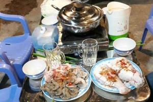 Quán Ăn Lẩu Mắm Cô 7