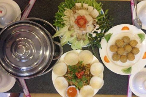 Quán Ăn Lẩu Nấm Chay Phước Duyên