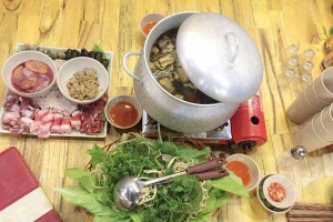 Quán Ăn Lẩu Vân Vân