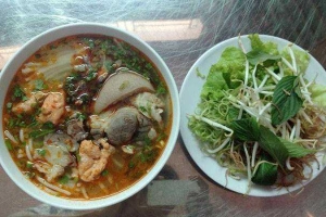 Quán Ăn Lệ - Bún Bò Huế