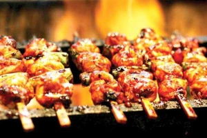 Quán Ăn Lộc Phát - Lẩu & Món Nướng
