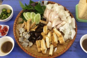 Quán Ăn Mẹt Tá Lả - Bún Đậu Mẹt & Cơm Ngon