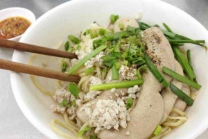 Quán Ăn Mì Bà Sánh
